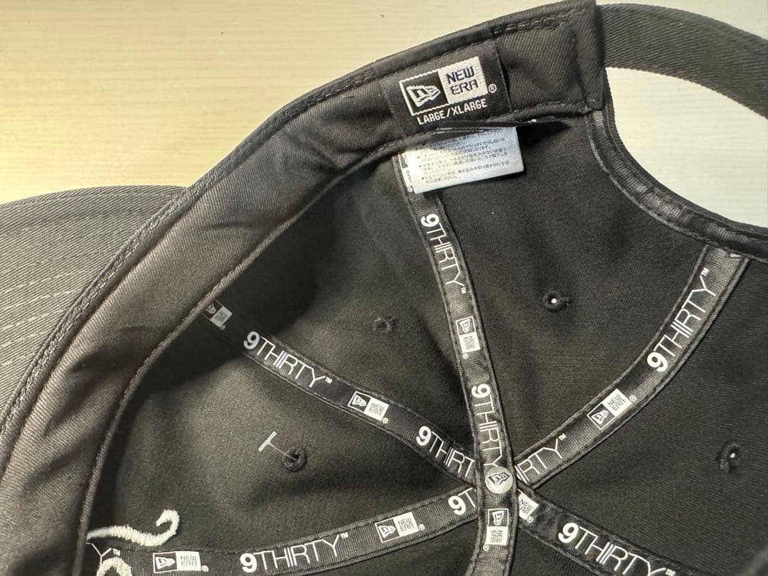 櫻坂46 ×「NEW ERA®」コラボキャップ（ブラック） L~XL - メルカリ