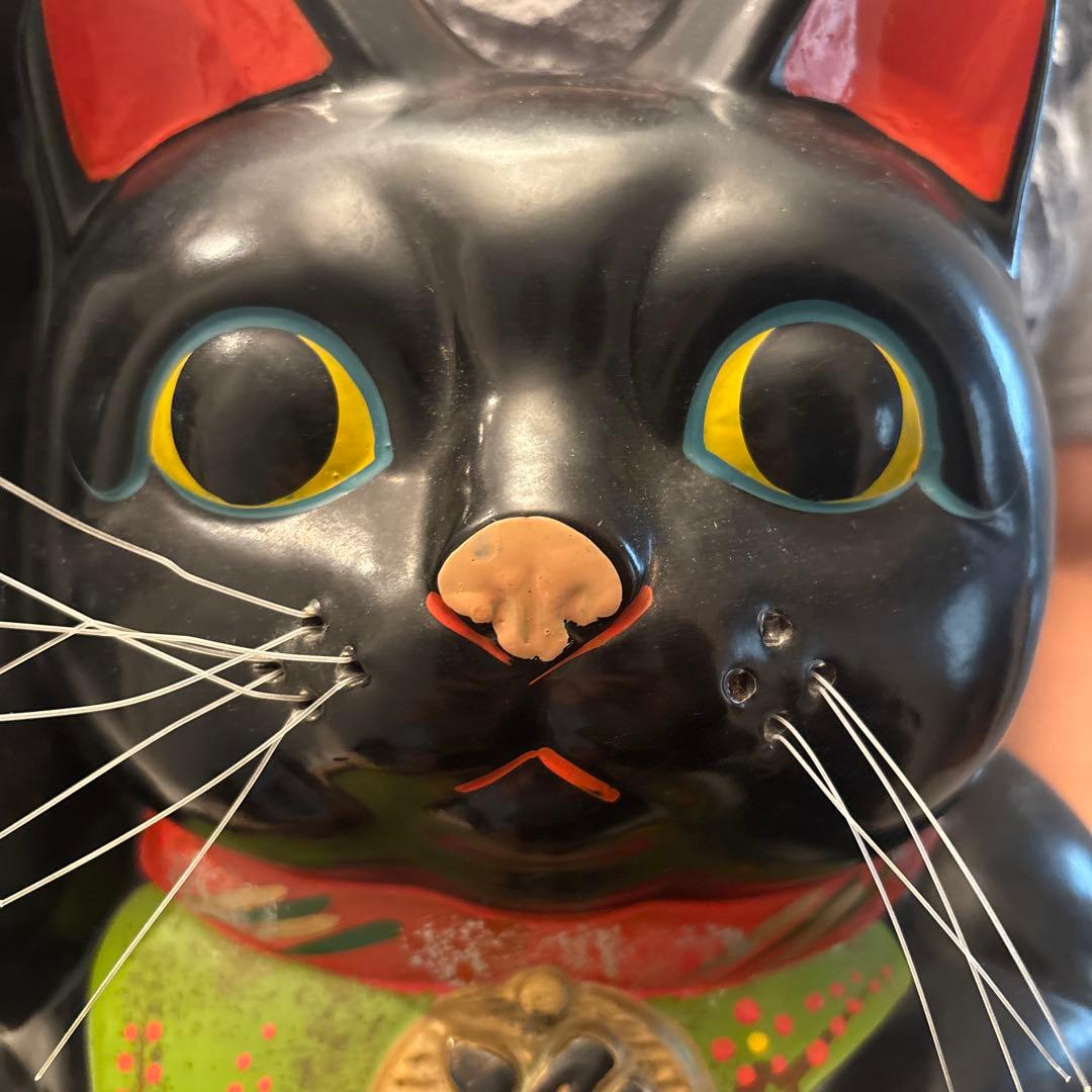 1950-60年代　瞳が美しく雰囲気抜群のふくよかな体型が可愛い特大招き猫