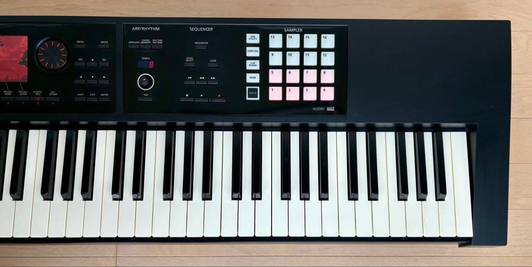 送料込み】Roland FA-08 シンセサイザー 88鍵、専用ソフトケース付の