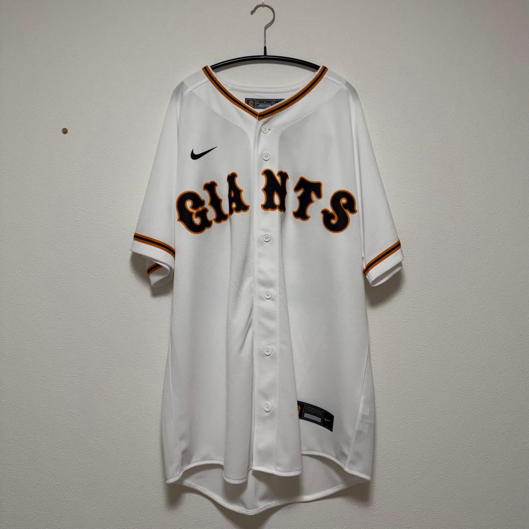 読売ジャイアンツ 巨人 レプリカユニフォーム(NIKE) Mサイズ 岡本和真