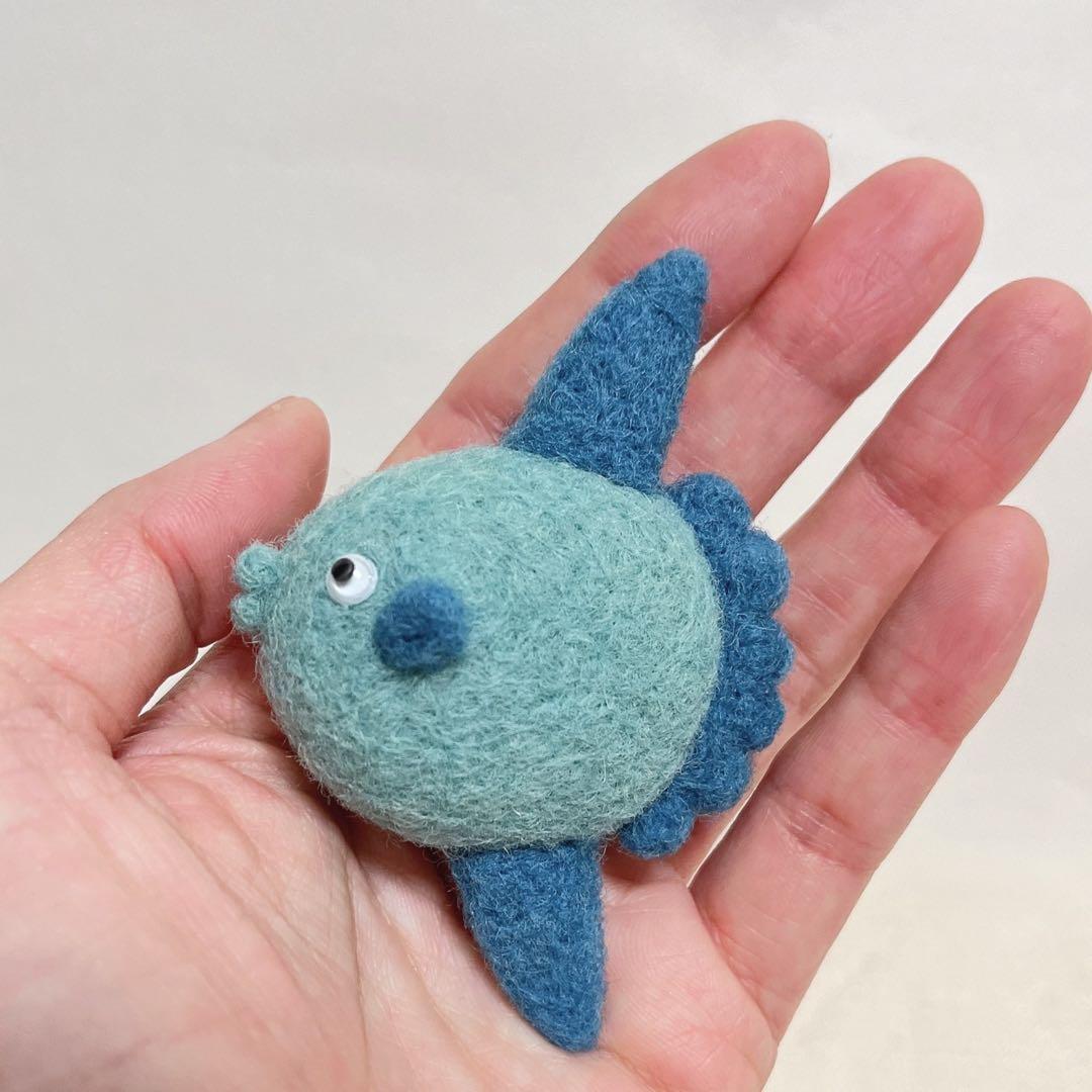 羊毛フェルト マンボウ - メルカリ