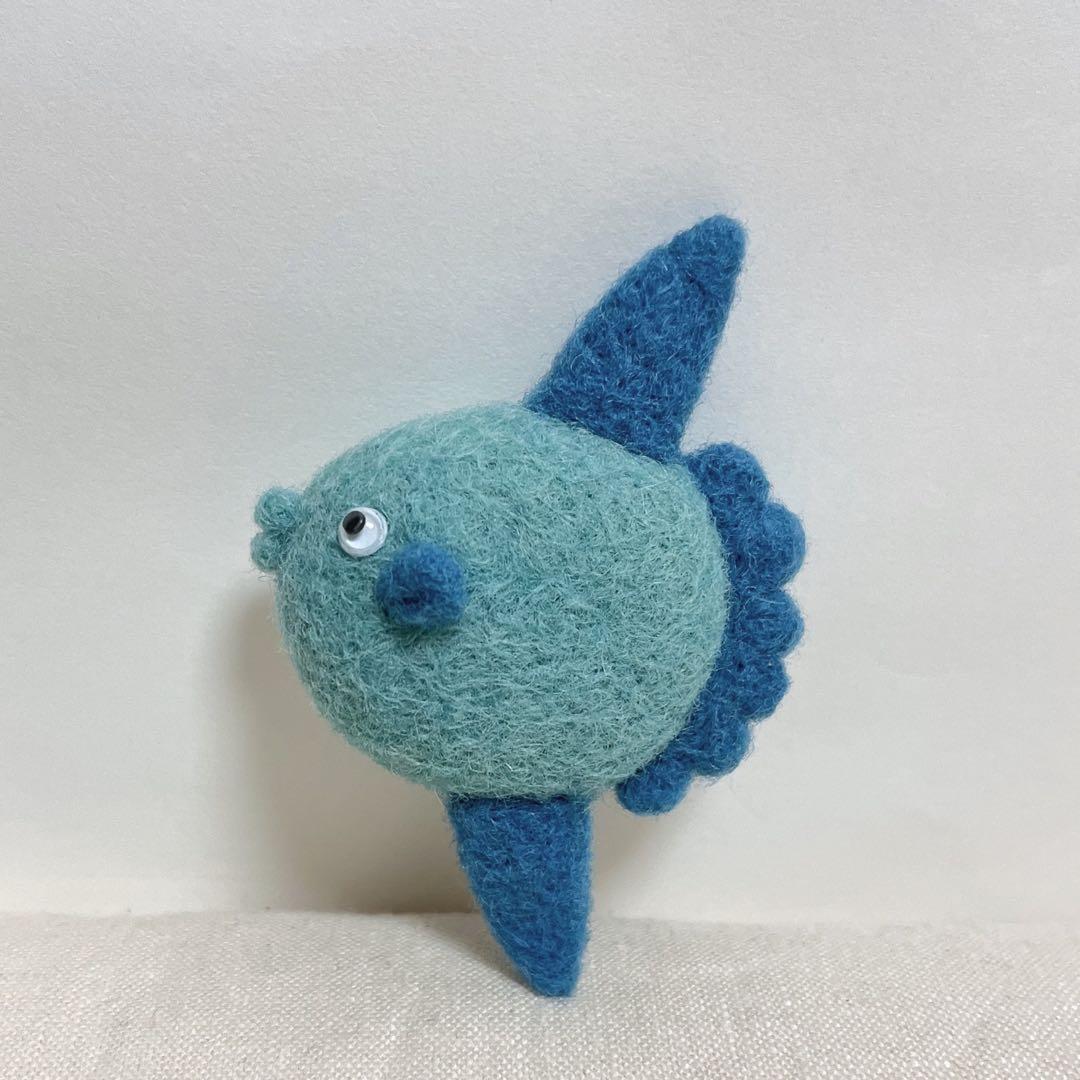 羊毛フェルト マンボウ - メルカリ