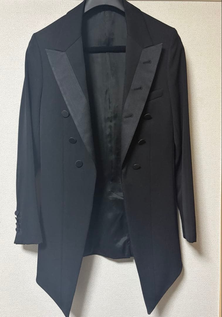 Dior HOMME スモーキングジャケット 燕尾服 エディ期 サイズ44 Dior HOMME スモーキングジャケット 燕尾服 エディ期 サイズ44 - メルカリ