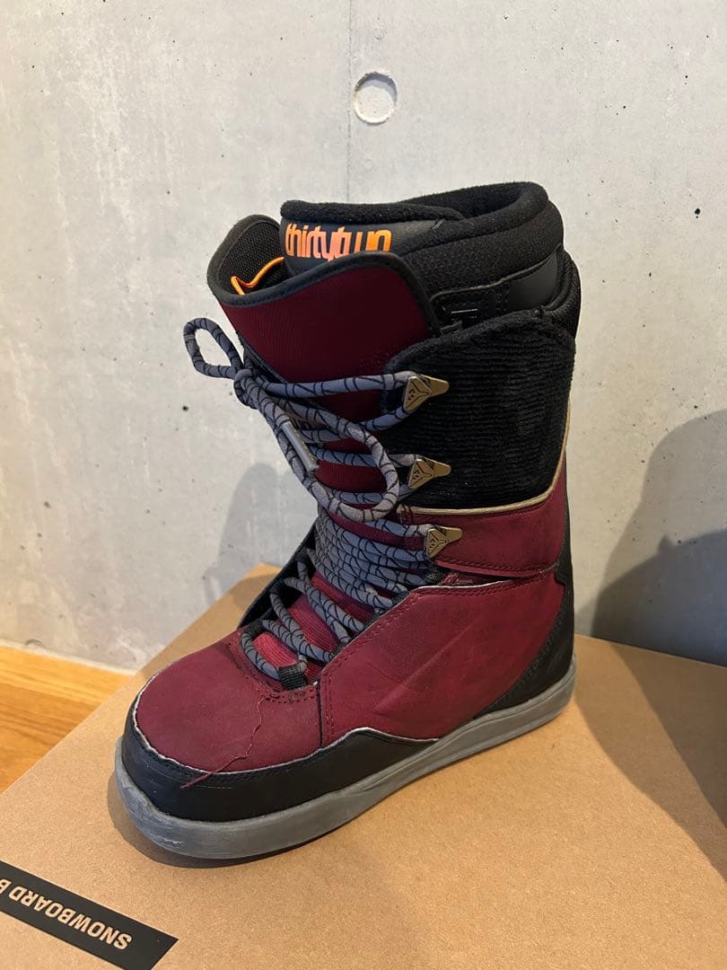 ThirtyTwo スノーボードブーツ LASHED 26cm オンライン
