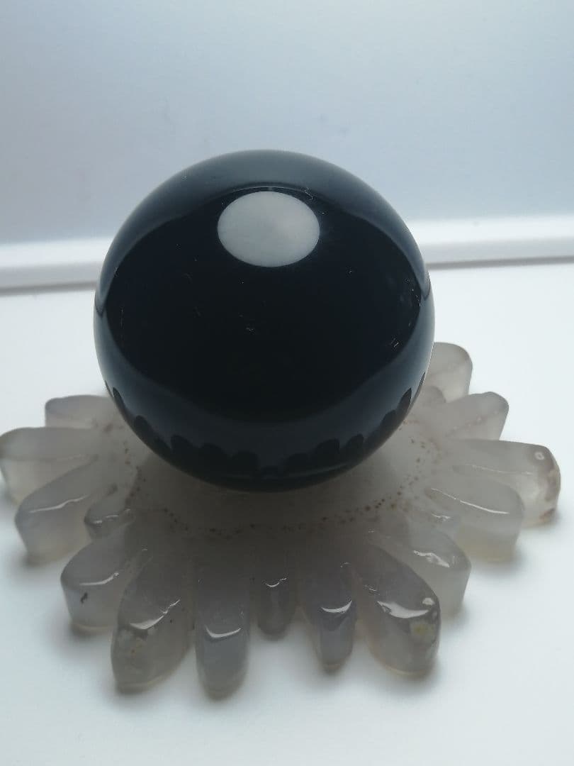 【新品】5.4cm　中玉のモリオンのちょこっと透けてるスフィア