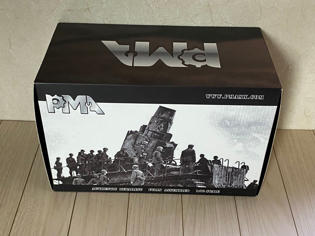 WWⅡ ドイツ軍 カール54cm自走臼砲 5号車 ロキ号 1/72 完成品模型
