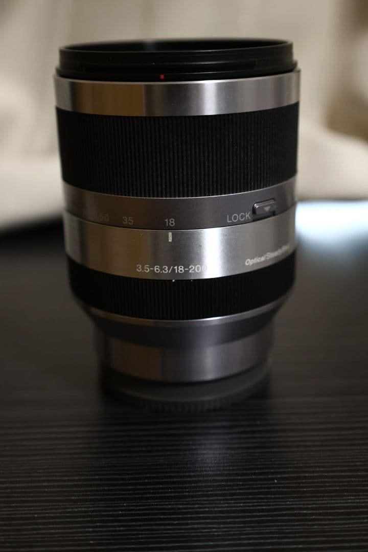 SONY 18-200mm F3.5-6.3 ズームレンズ