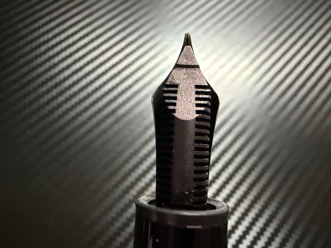 極美品 エボナイト芯 モンブラン 149 18K 中白 B 太字 万年筆 - メルカリ