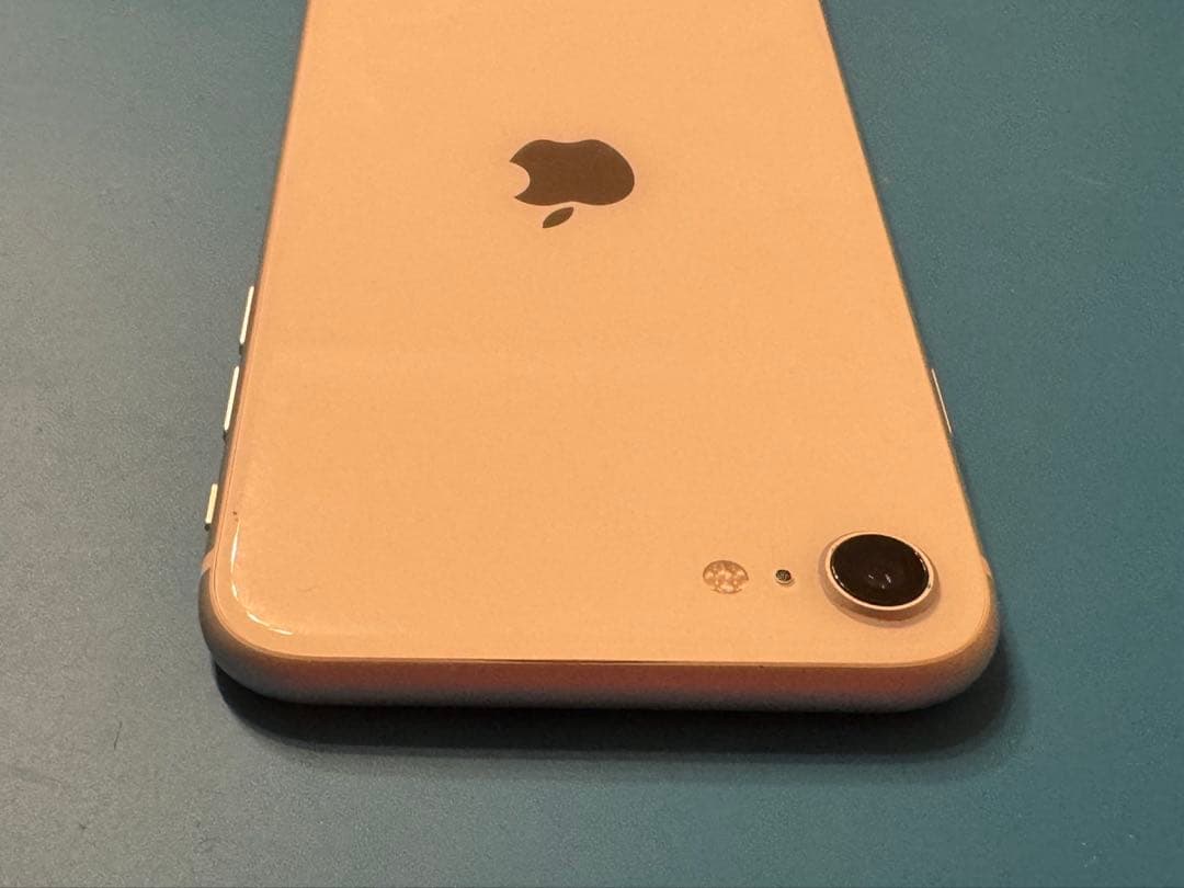 極美品】iPhoneSE3 128GB SIMフリー バッテリー新品 特別