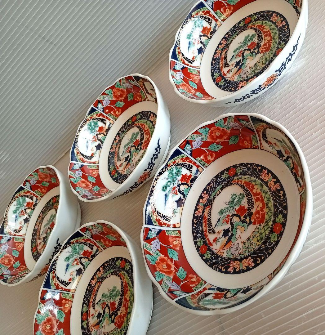 有田焼　昇龍窯　古伊万里　中鉢揃　5枚セット　赤絵　浅鉢　中皿　金彩色絵　煮物鉢 有田焼 龍峰窯 林斎 古伊万里 中鉢揃 5枚セット 赤絵 浅鉢 中皿 色絵