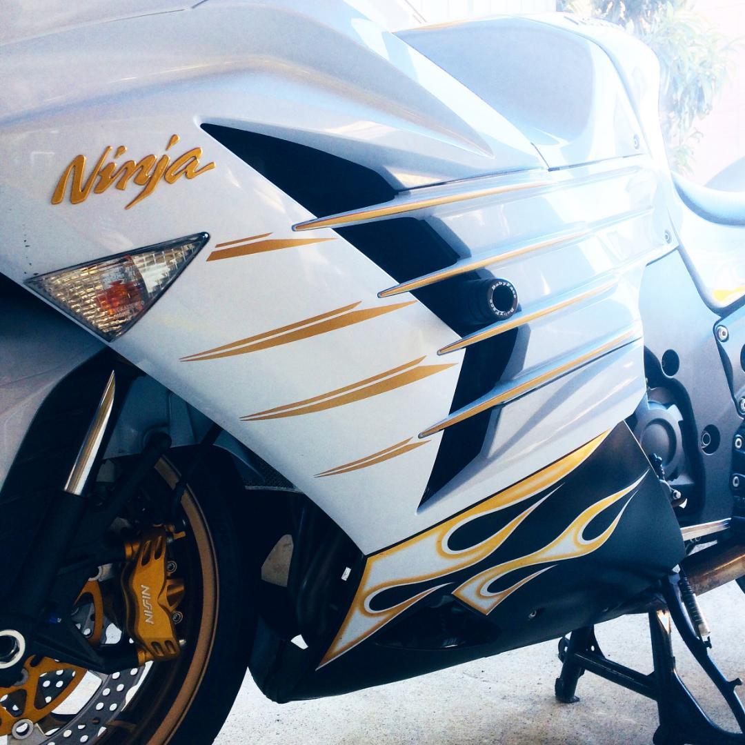 ZX-14R/ZZR1400 サイドフィンデカール オレンジレッド - メルカリ
