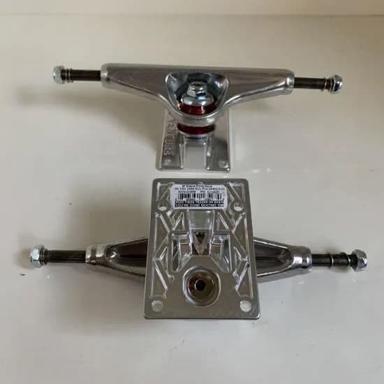 VENTUREベンチャー V-HOLLOW / 5.0Low シルバー