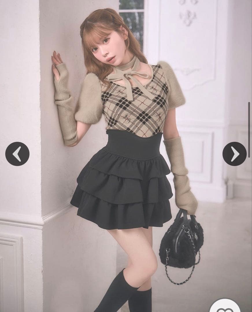 ミシェルマカロン ファースリーブチェックニットトップス - メルカリ