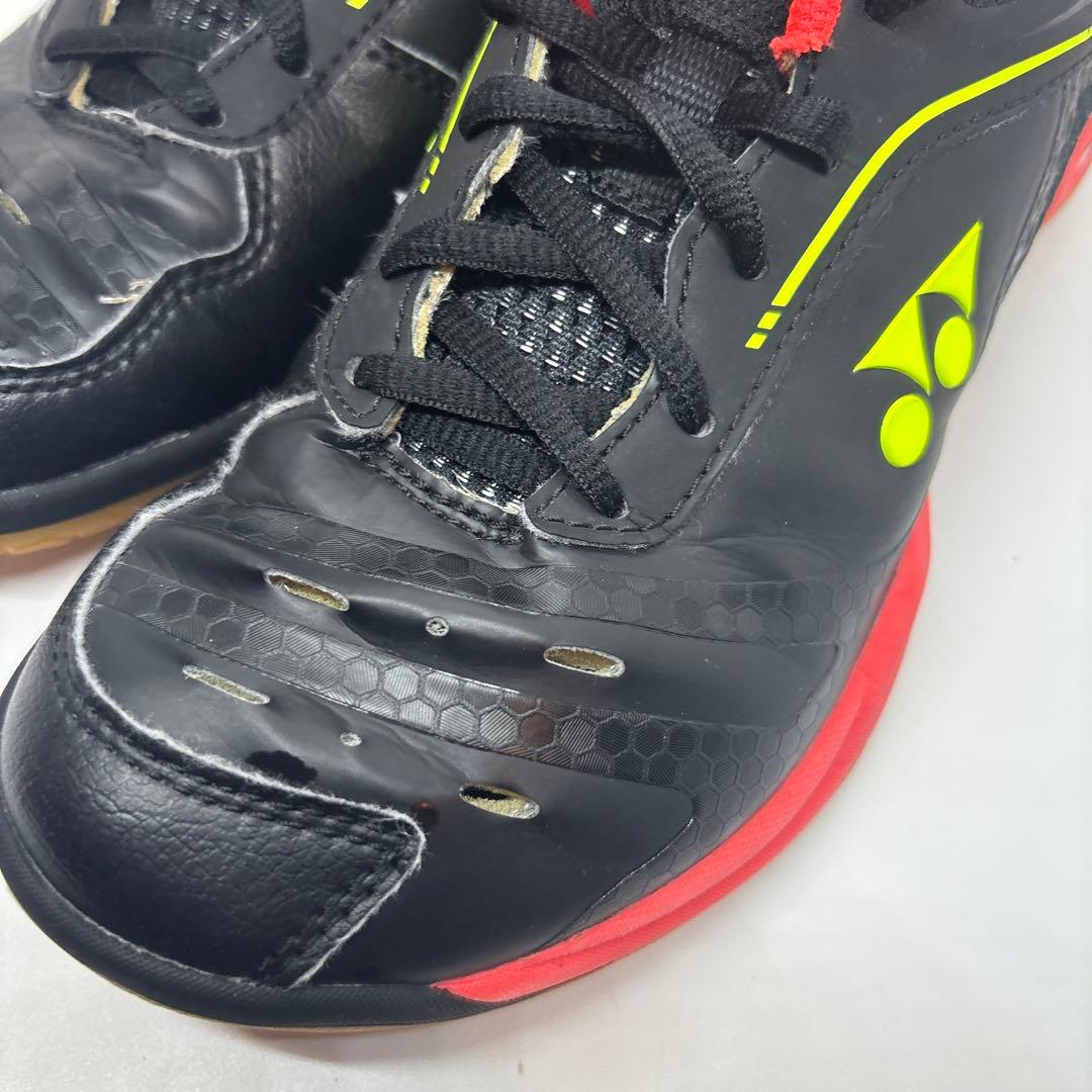 良品 ヨネックス バドミントンシューズSHB65Z桃田賢斗着用モデル22.5cm