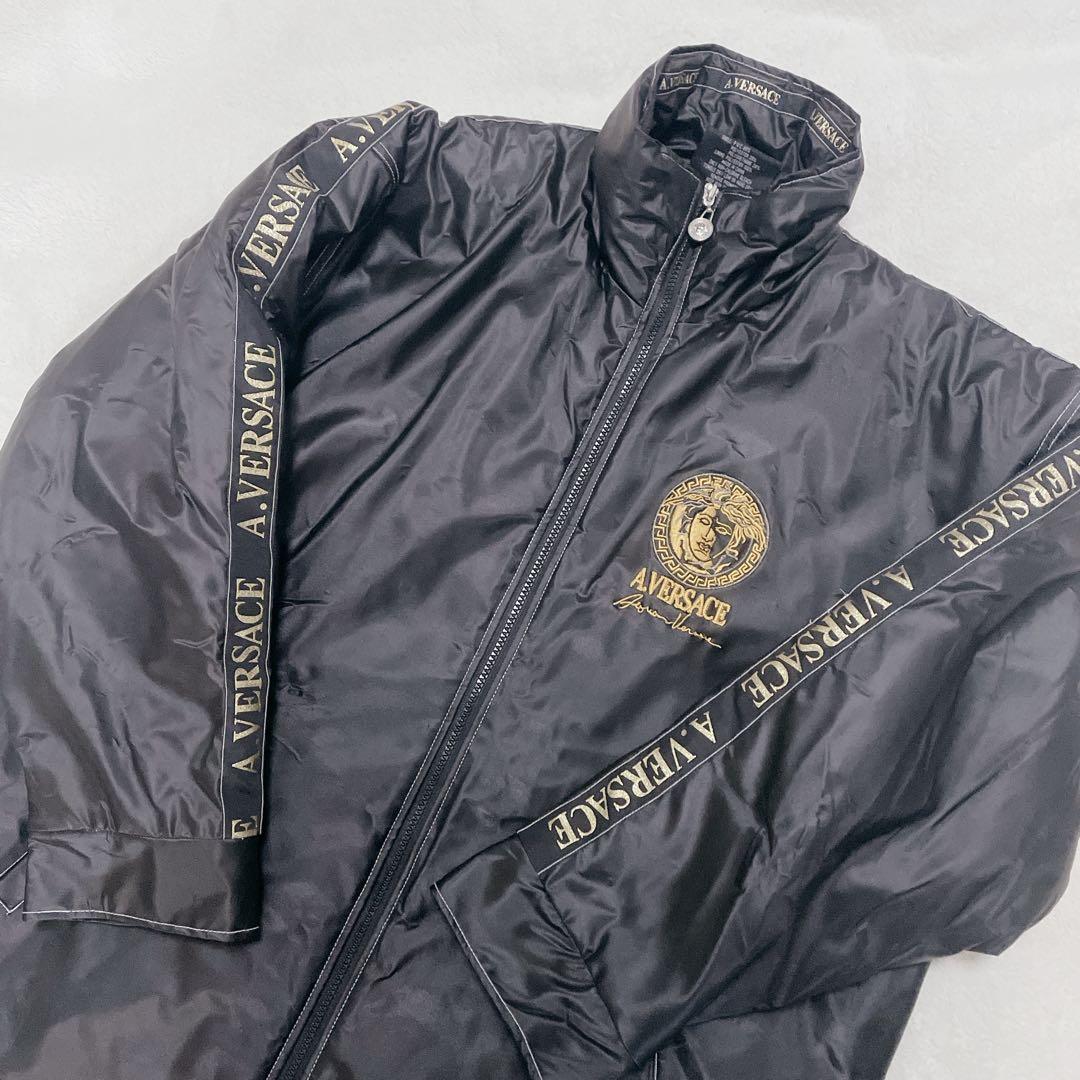 VERSACE ヴェルサーチ ジャンパー メデューサ 刺繍 金色 ビッグロゴ