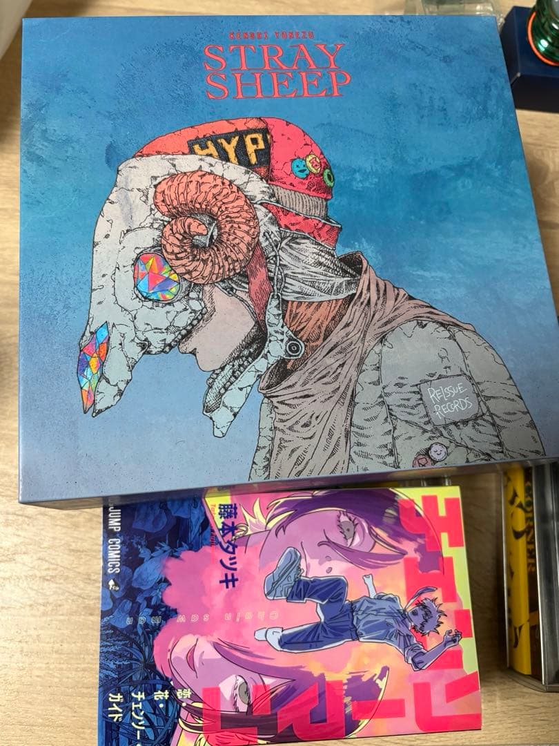 米津玄師 CD ・ライブグッズまとめ売り - メルカリ