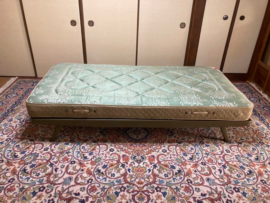 極厚マットレス】アンティーク NIHON BED ※直接引取割引あり