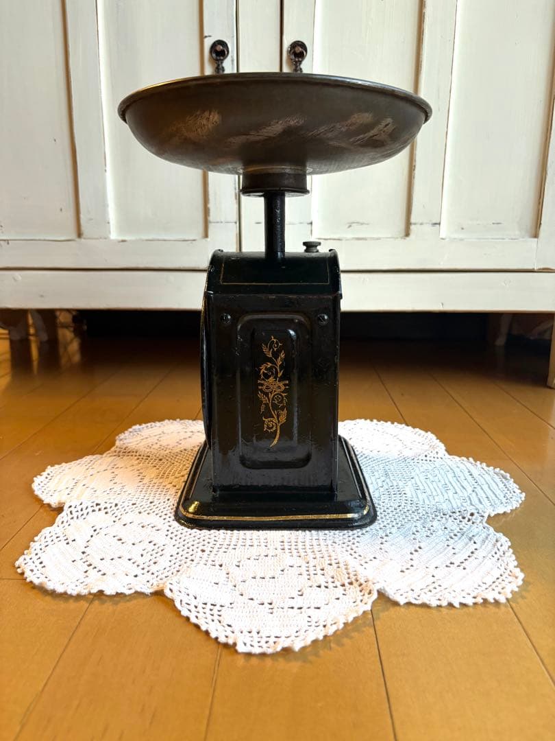 優子ママ様御専用 英国アンティーク SALTER キッチンスケール No.48