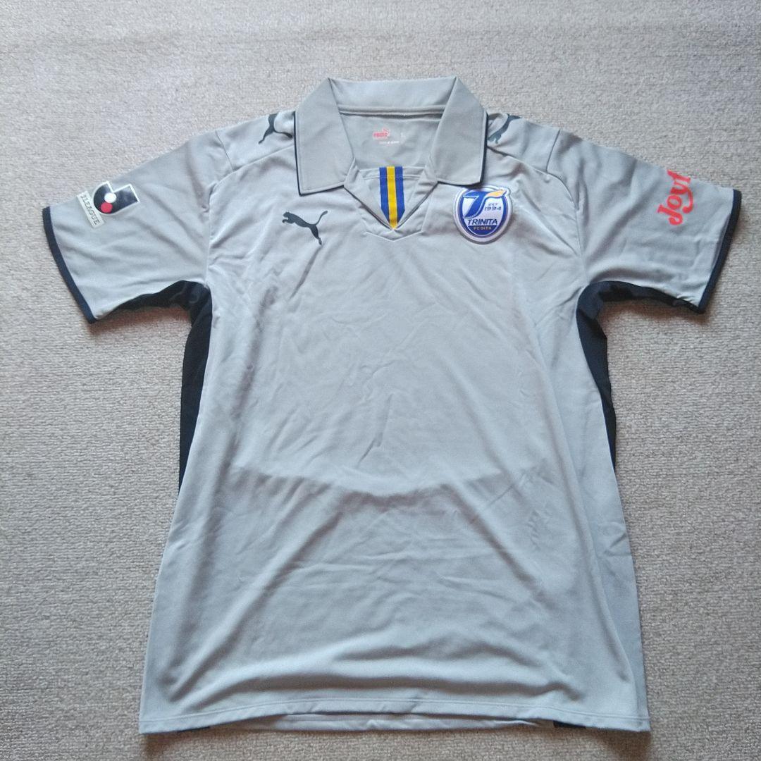 1月下旬まで出品　大分トリニータ　ナビスコ優勝2008　Ｌサイズ　PUMA　中古