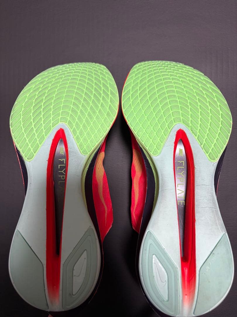 NIKE ヴェイパーフライ ネクスト% 4 【27.0cm】