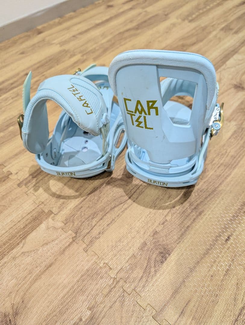 BURTON　バートン　CARTEL　カーテル　ESTd　サイズM BURTON バートン CARTEL カーテル M EST バートンCARTEL X EST Mサイズ