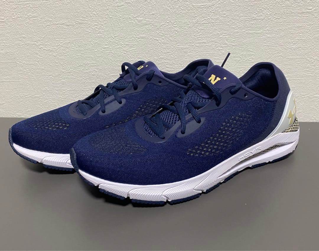 カレッジ ネイビー アンダーアーマーUA Hovr 5 海軍 アメフト バスケ