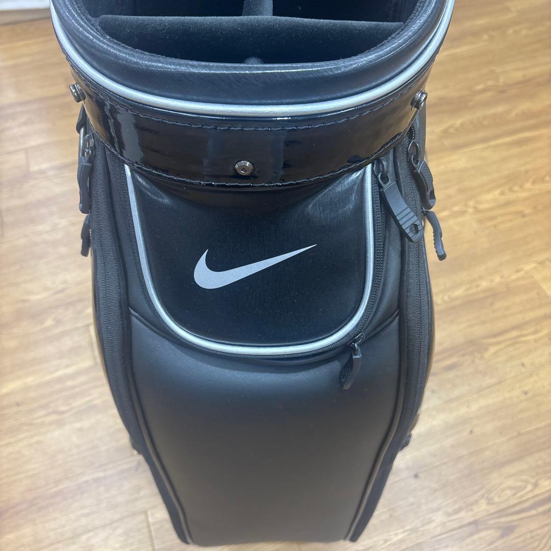 Nike ブラック キャディバッグ 4仕切り NIKE キャディバッグ ゴルフ チェック 4分割 NIKE キャディバッグ