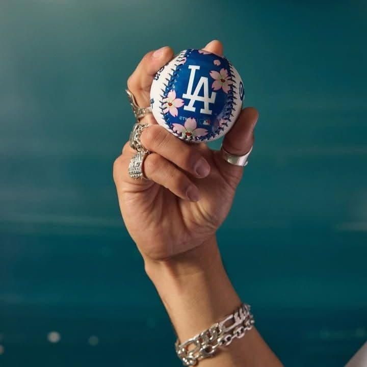 村上隆 MLB コラボ 東京シリーズ ドジャース レプリカボール 正規品 ①