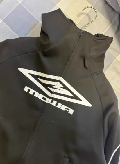 MOWALOLA TECH HOODIE黒Mサイズ メンズ - メルカリ