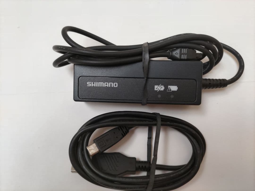 シマノ 11s di2 充電器