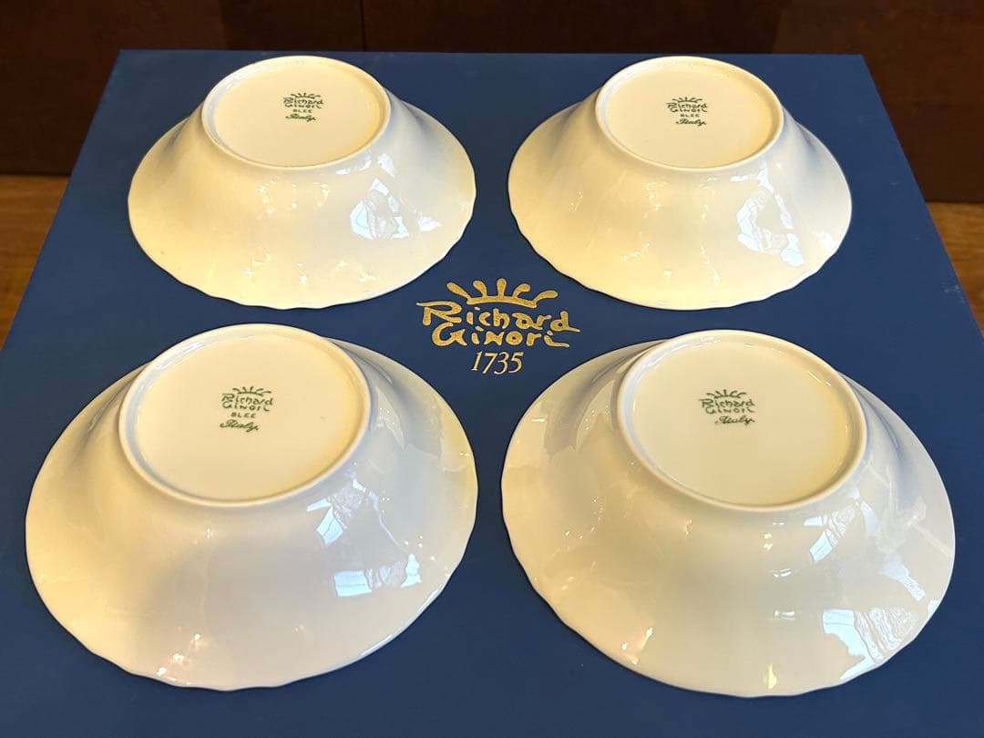 ふふ様専用 RICHARD GINORI 小鉢・フルーツソーサー8セット - メルカリ