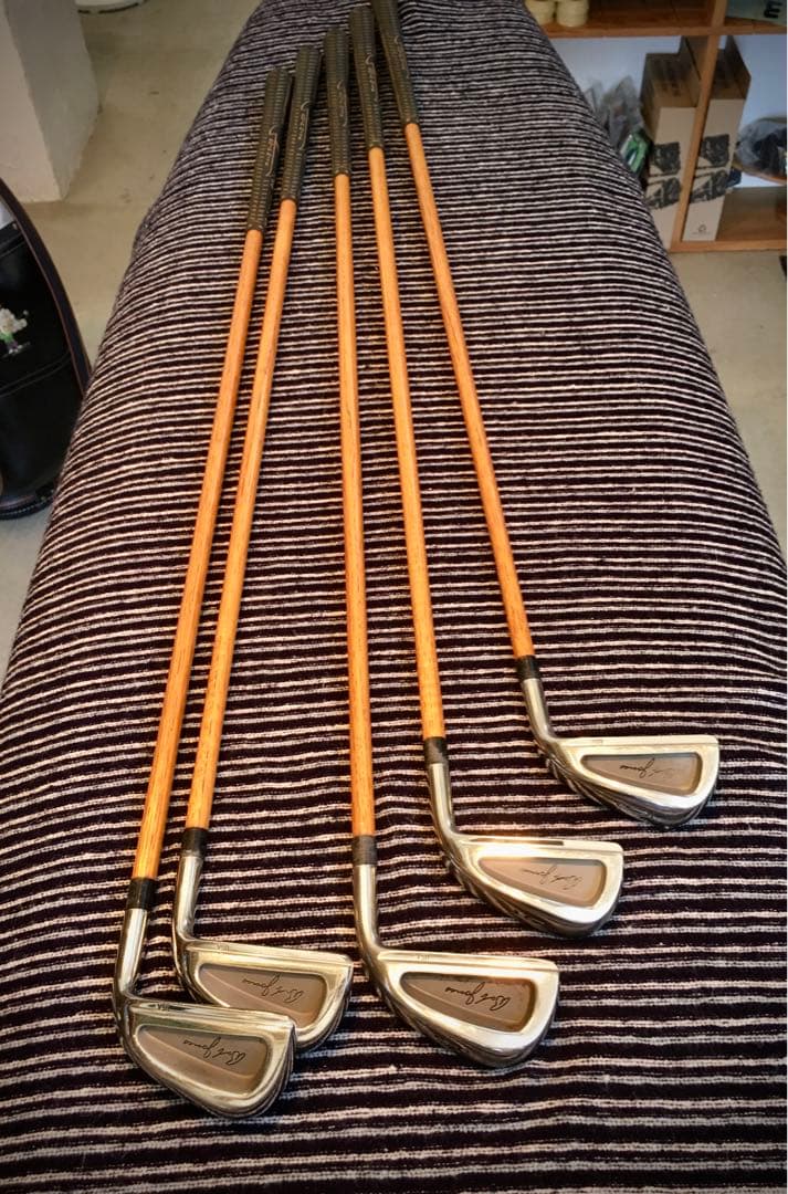 Callaway(ヴィンテージ) パター、 アイアンセット１Wとキャディバッグ Callaway(ヴィンテージ) パター、 アイアンセット1Wとキャディバッグ