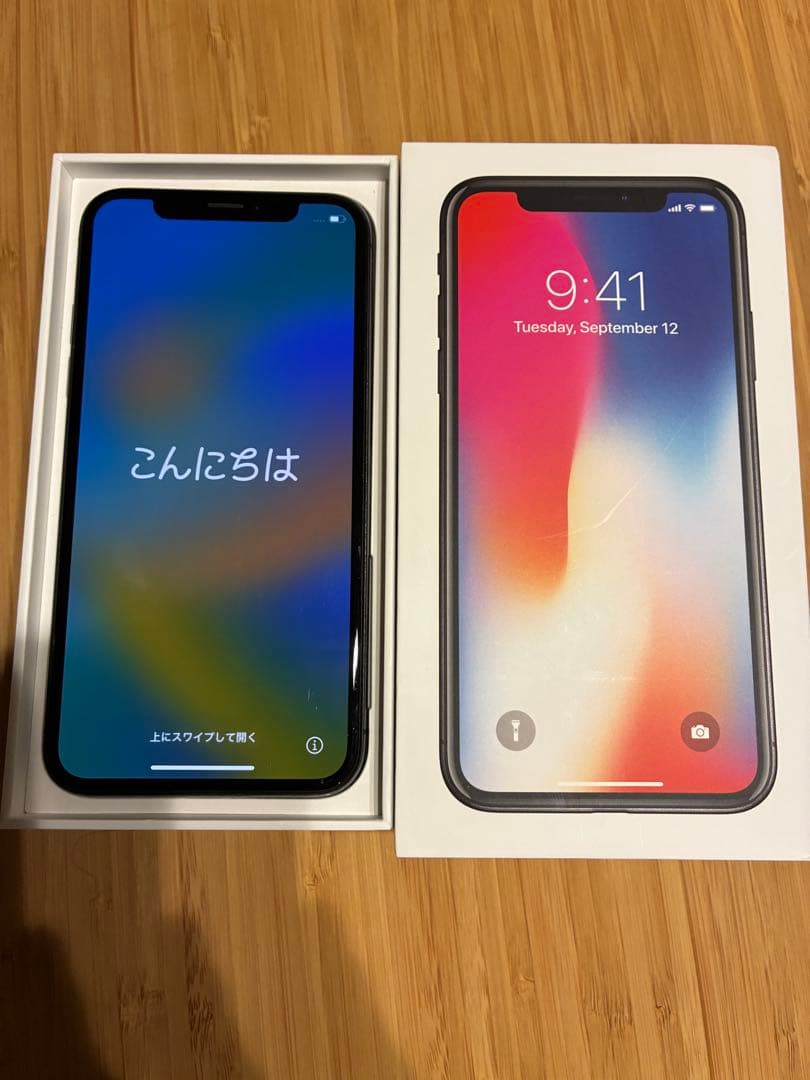 Apple iPhone X 256GB SIMフリー