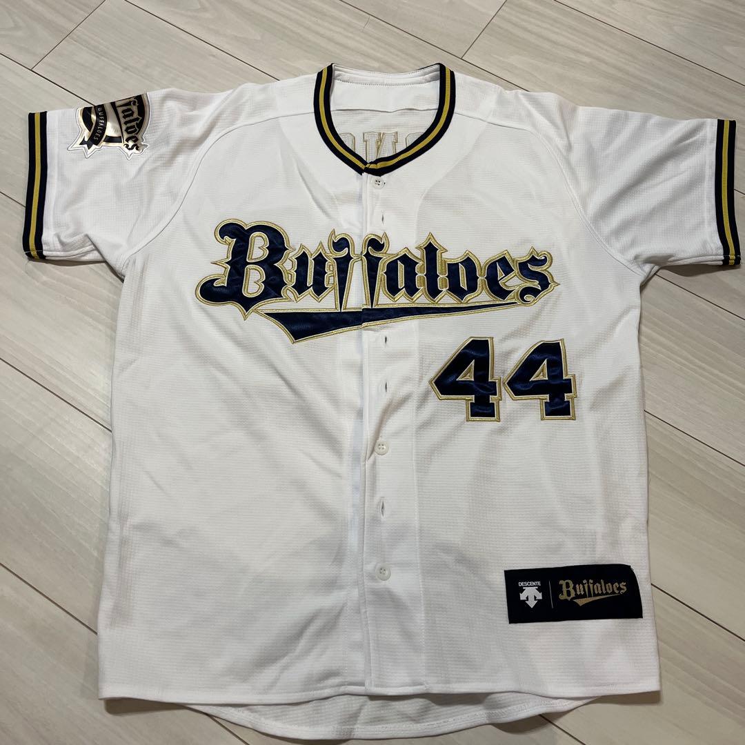 オリックス・バファローズ 頓宮裕真選手ユニフォーム - メルカリ