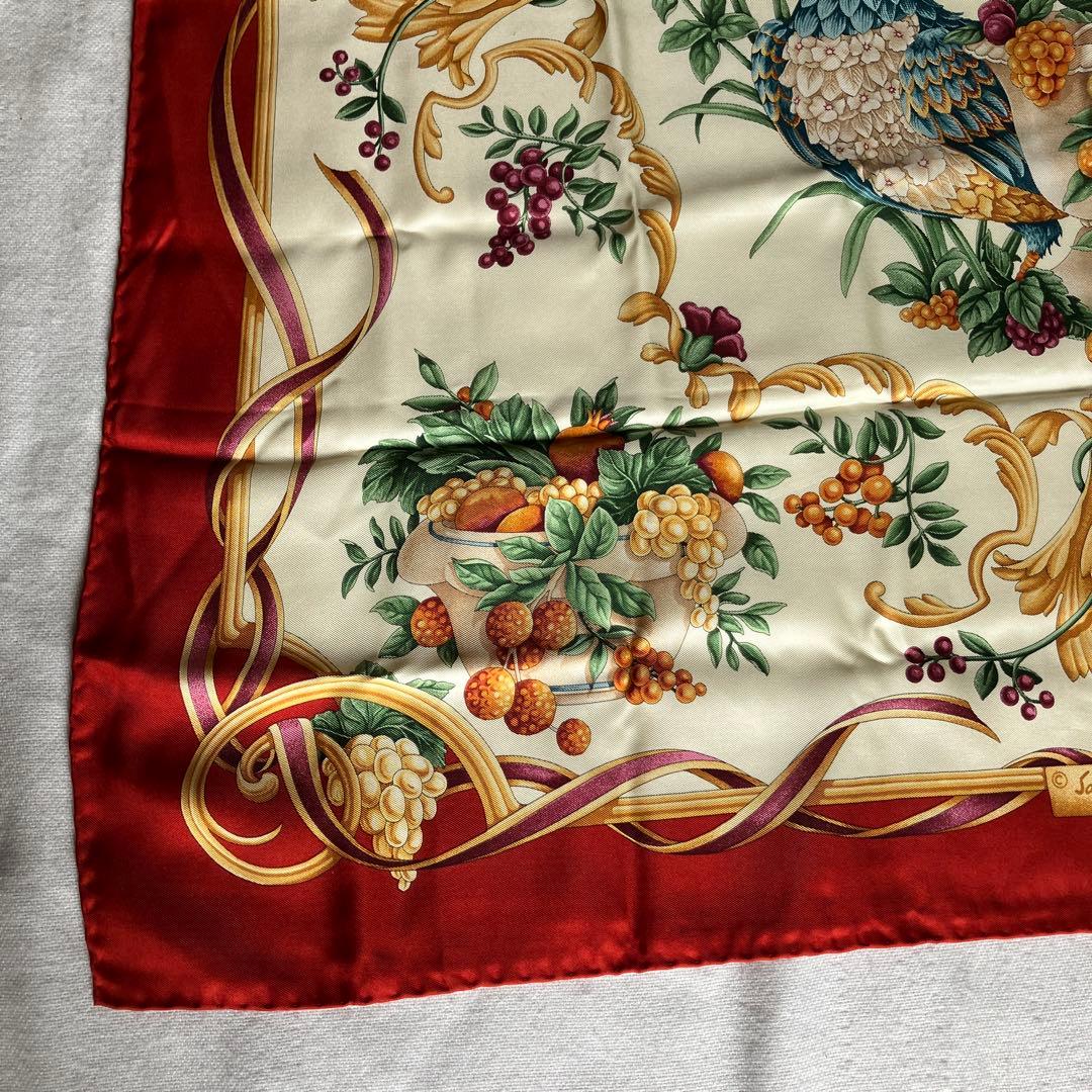 Sakado Express様 サルヴァトーレフェラガモ スカーフ ヴィンテージ