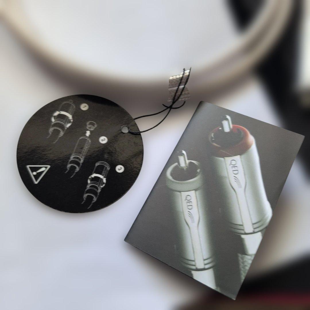 QED SIGNATURE AUDIO 40 1.0m RCAケーブル２本