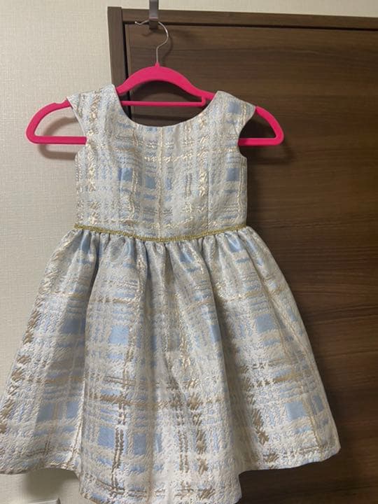 新品 Pastourelle by Pippa&Julie ドレス ４歳 女の子 新品 Pastourelle by Pippa&Julie ドレス 4歳 女の子 新品