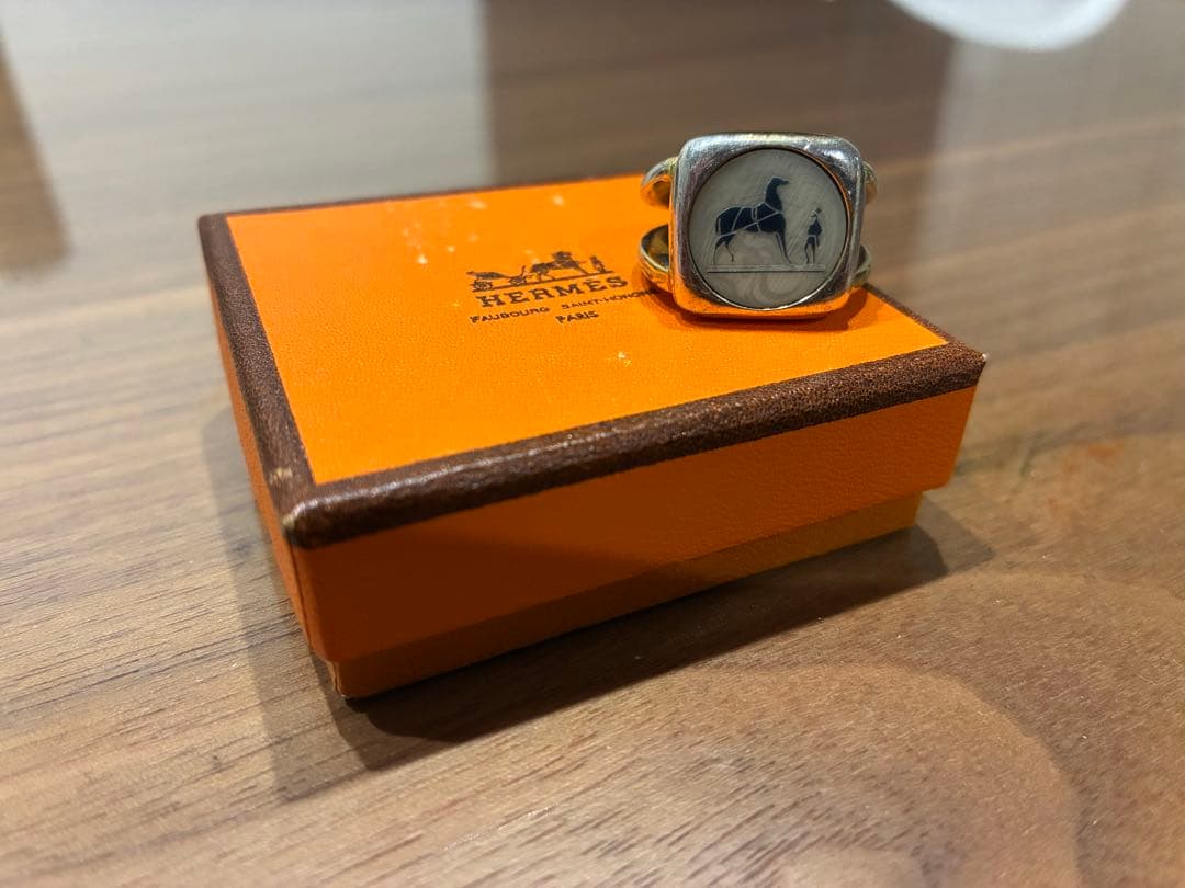 希少 ヴィンテージ エルメス HERMES コロゾセリエ リング 11号常田大希 希少！ HERMES エルメス コロゾリング 52常田大希 - メルカリ