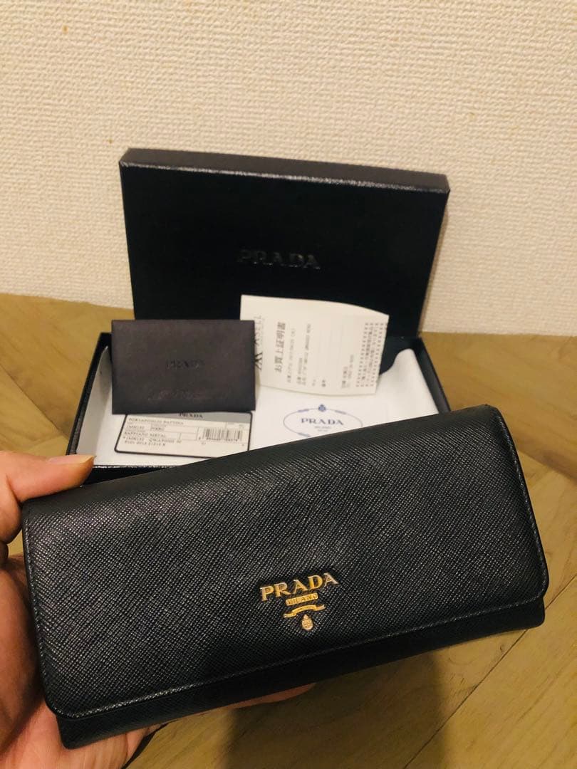 PRADA ブラック 長財布 サフィアーノレザー プラダ PRADA ラウンドファスナー長財布 サフィアーノ レザー ブラック