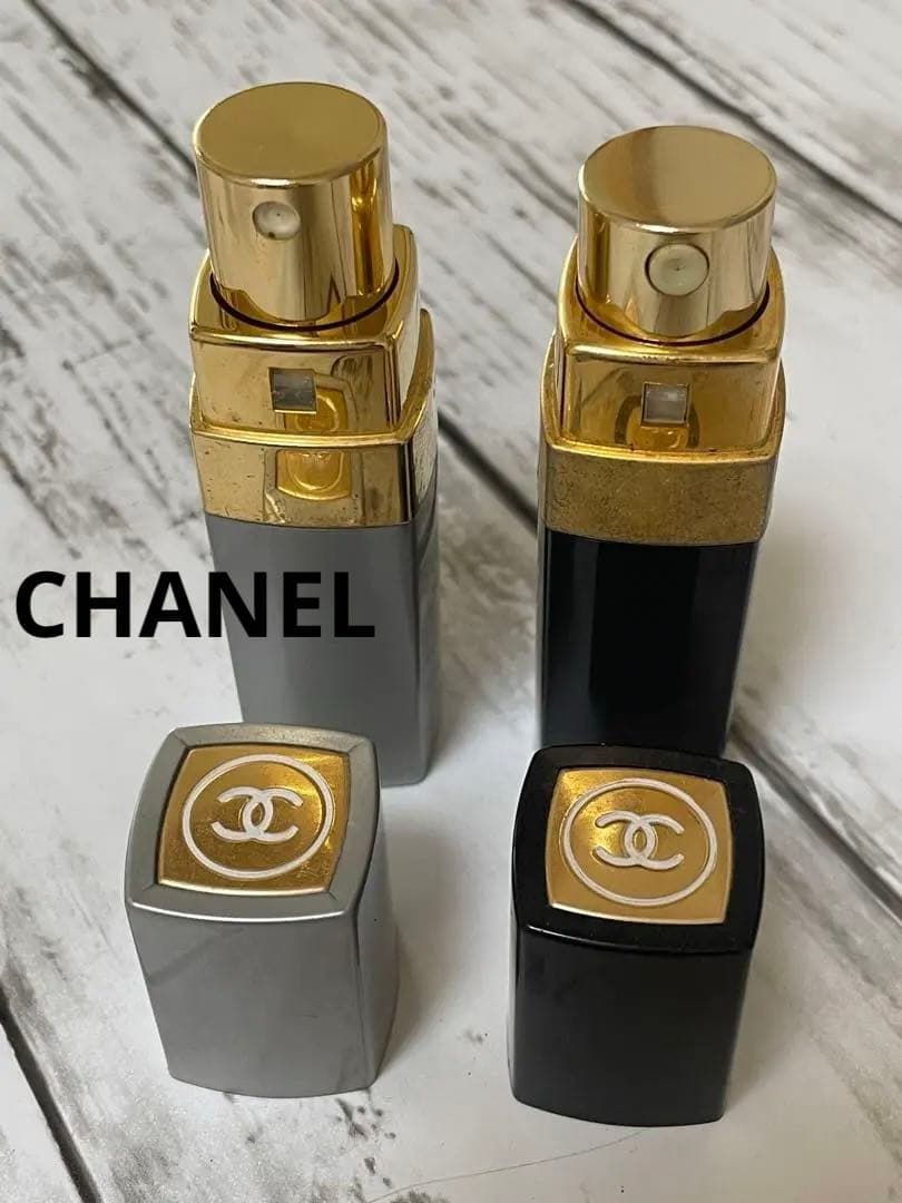 CHANEL シャネル 香水ケース パルファムN°5 N°19 2本セット - メルカリ