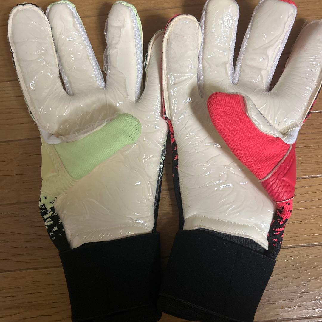 プーマ サッカースパイク キーパーグローブ セット