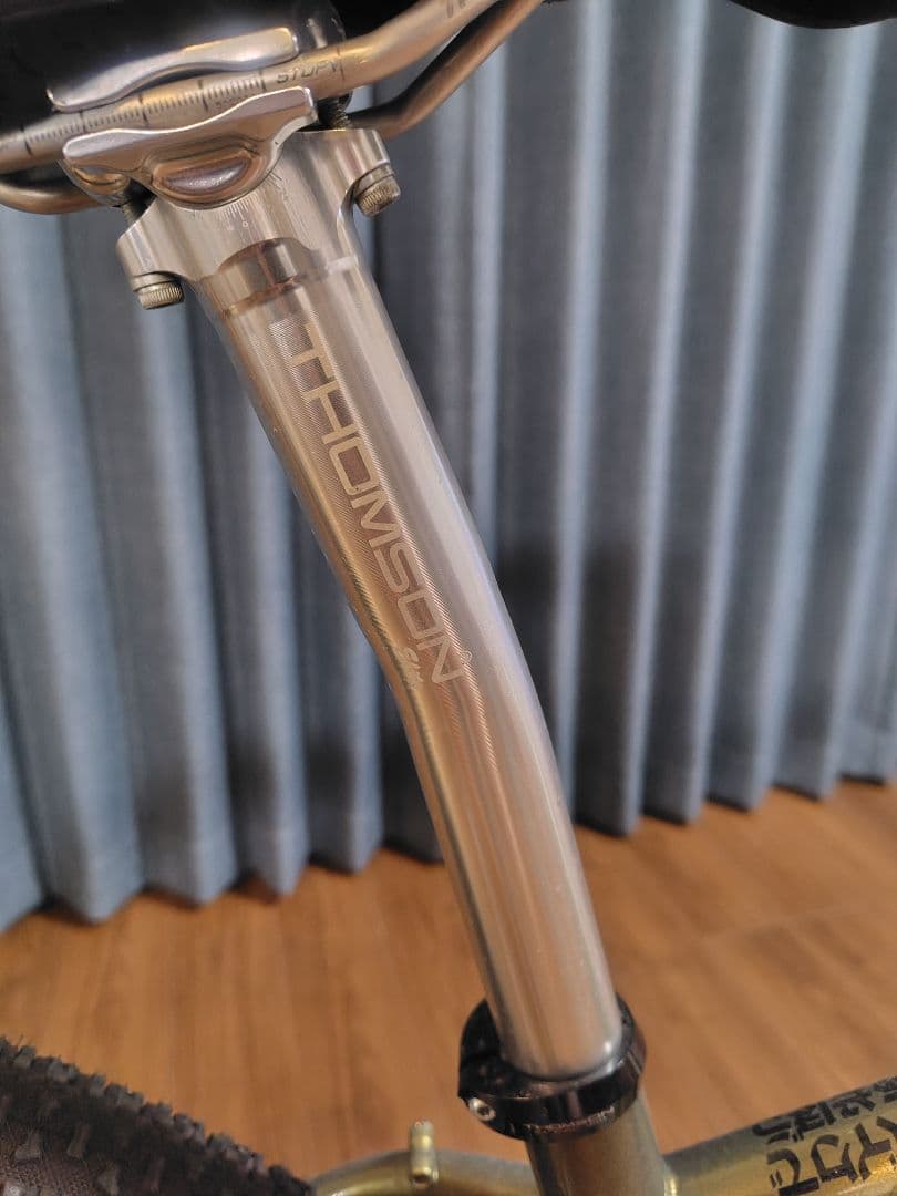 KONA unitX カスタム費40万円程度 おまけ付き - メルカリ