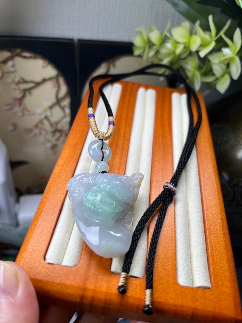 新入荷‼️御守り❣️天然A貨翡翠 希少の3色翡翠、開運