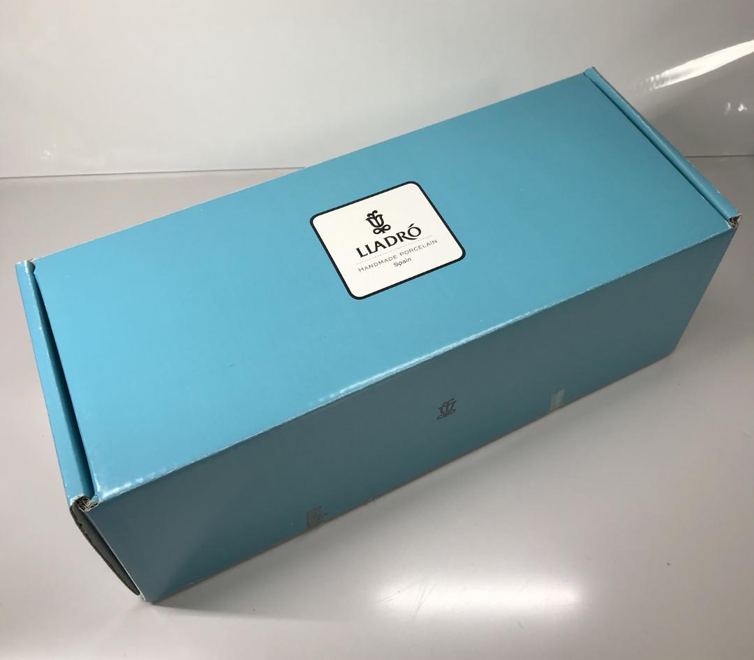 【美品/箱付き】 リヤドロ SWEET ADOLESCENCE 8785