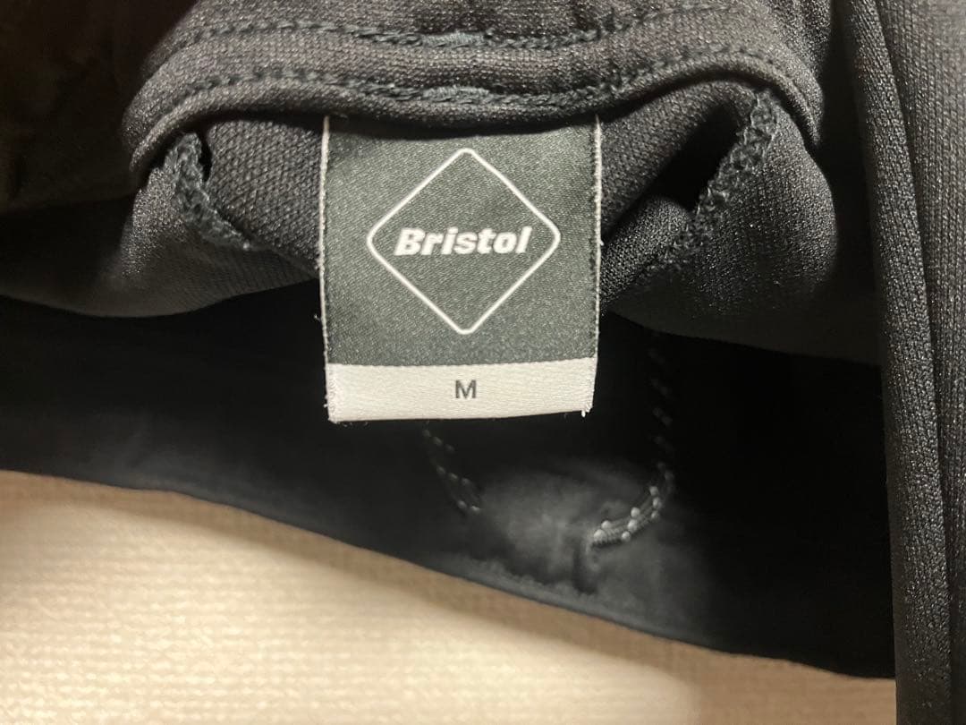 F.C.Real Bristol セットアップ　ブラックM 24SS