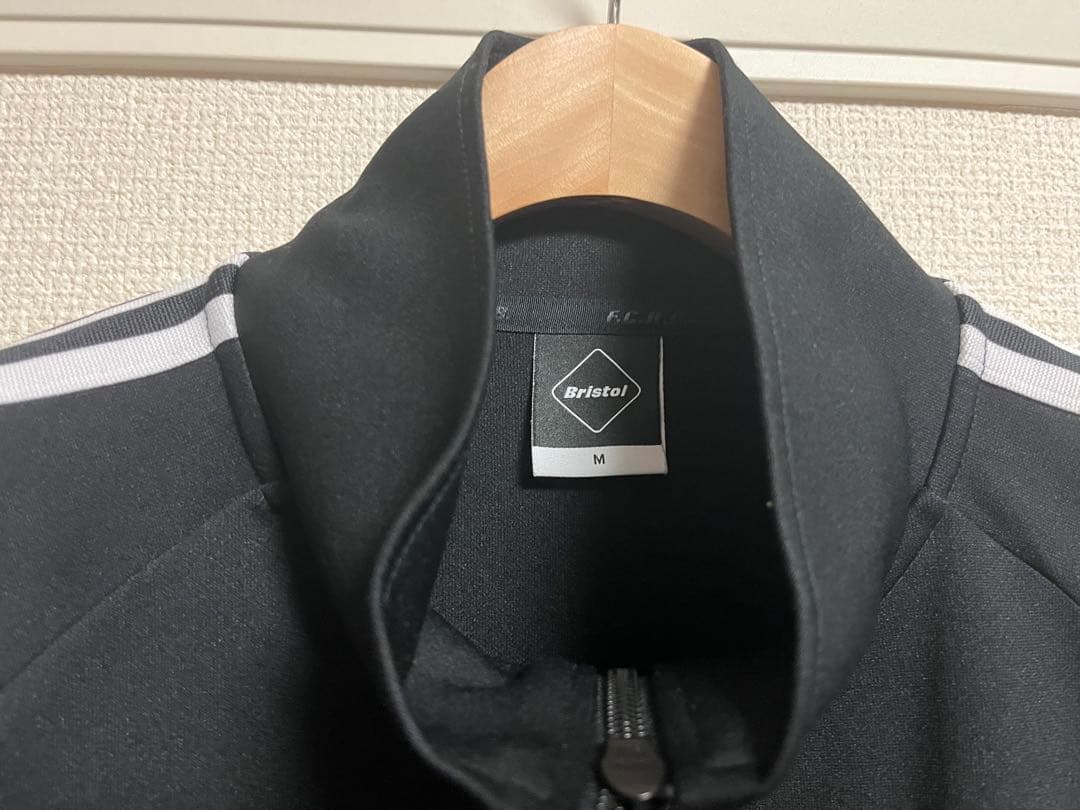 F.C.Real Bristol セットアップ　ブラックM 24SS