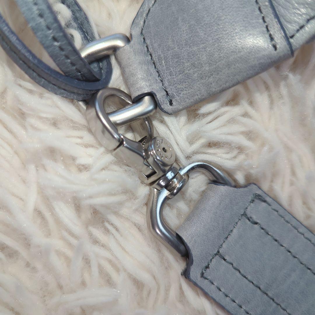 aniary アニアリ レザー ボディバッグ キーリング 迷彩柄 グレー