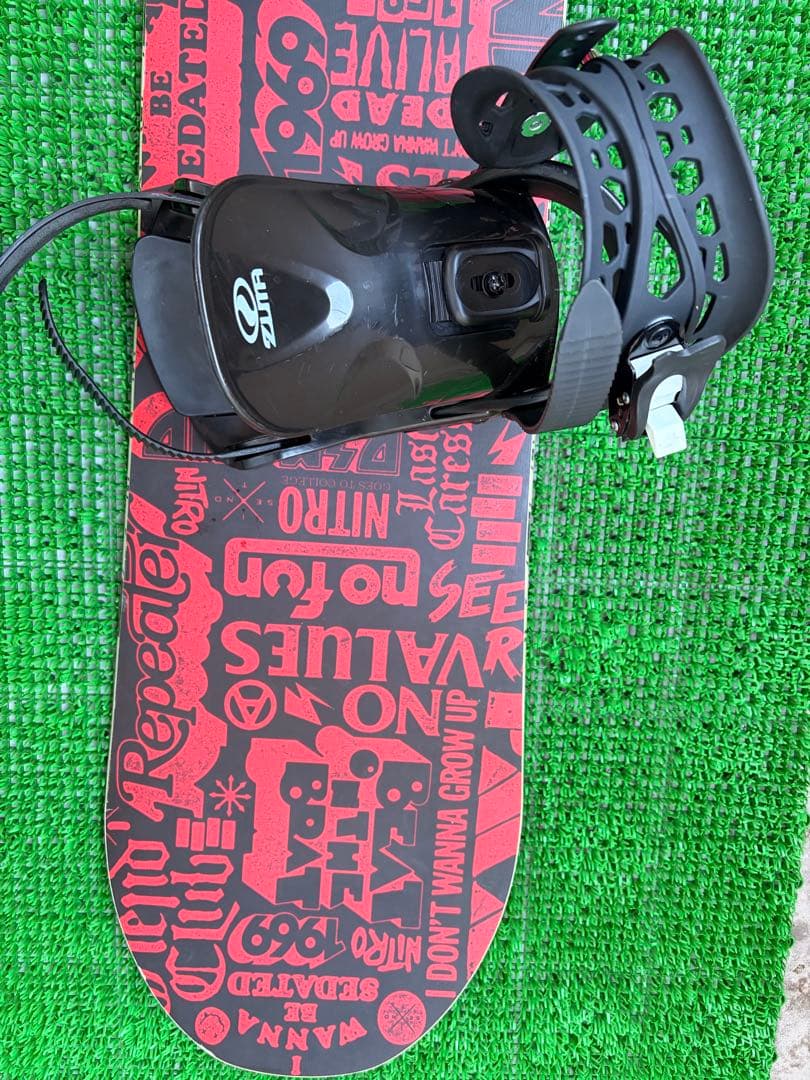送料無料】NITROスノーボードセット152cm ブーツ・ケース付4点セット
