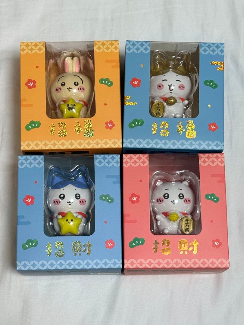 台湾 セブンイレブン ちいかわ 金運を招くフィギュア 4点セット うさぎ