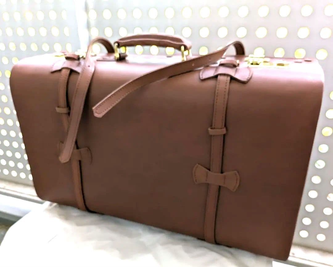 p*e様 【未使用】非売品 小泉今日子 コイズミトランク 午後の紅茶 本革 Amazon.co.jp: 小泉今日子 コイズミトランク 午後の紅茶 ノベルティ 本